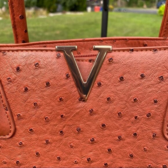 Grossi Burnt  Orange Textured Faux Leather Handbag - Picture 3 of 14